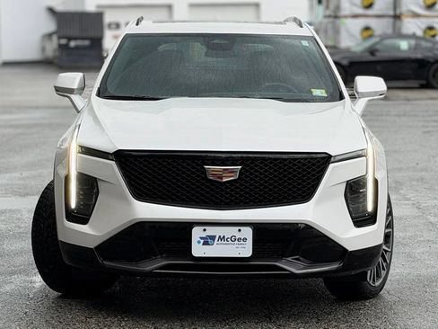 Used 2024 Cadillac XT4 Sport AWD/4WD image 2