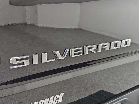 Used 2026 Chevrolet Silverado 1500 RST w/ Z71 Off-Road Package AWD/4WD image 33