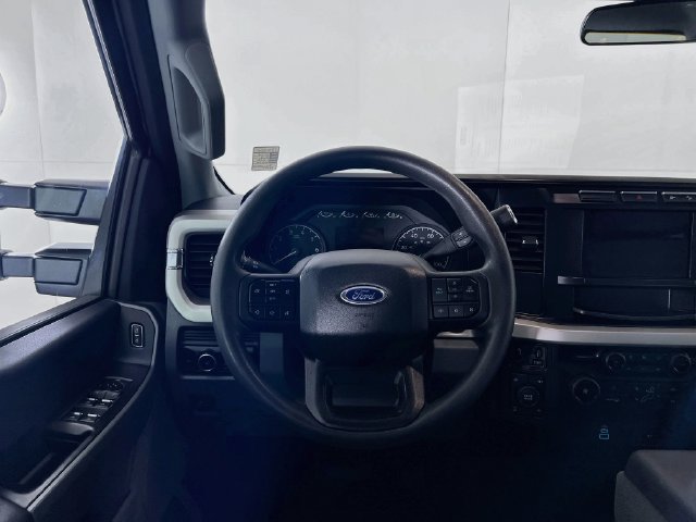 Used 2024 Ford F250 XLT w/ FX4 Off-Road Package AWD/4WD image 27