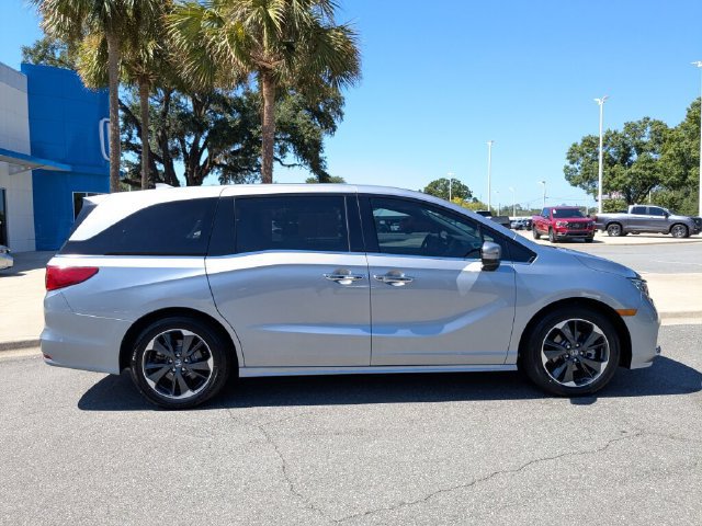 Used 2023 Honda Odyssey Elite image 10