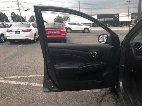 Used 2017 Nissan Versa SV FWD image 12