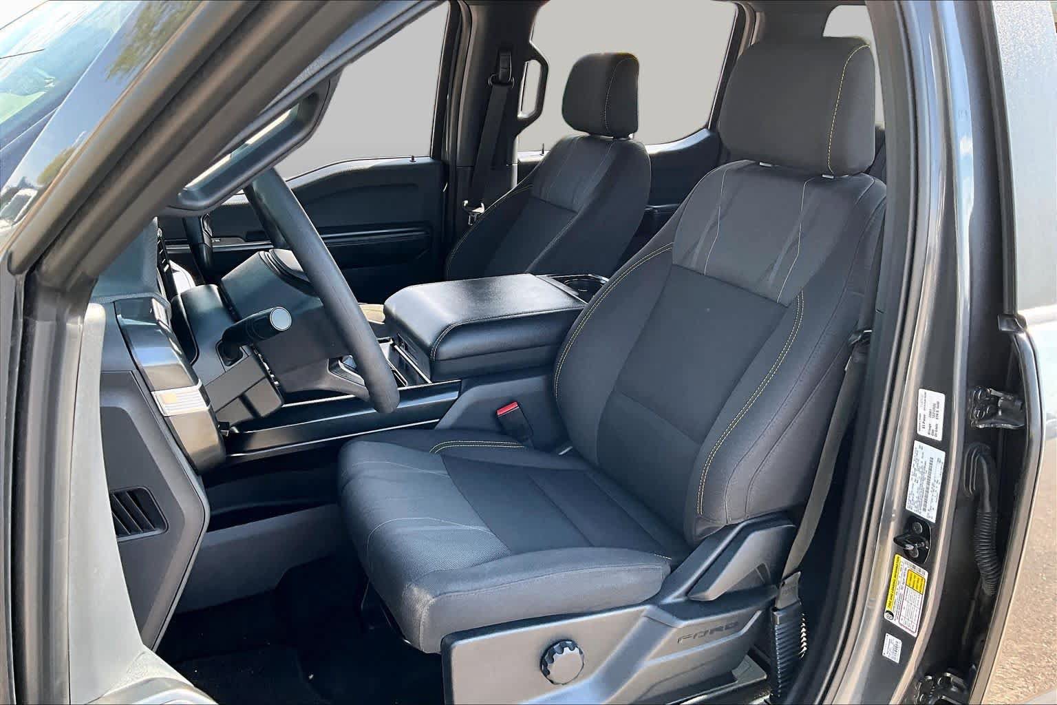 Used 2025 Ford F150 STX RWD image 7
