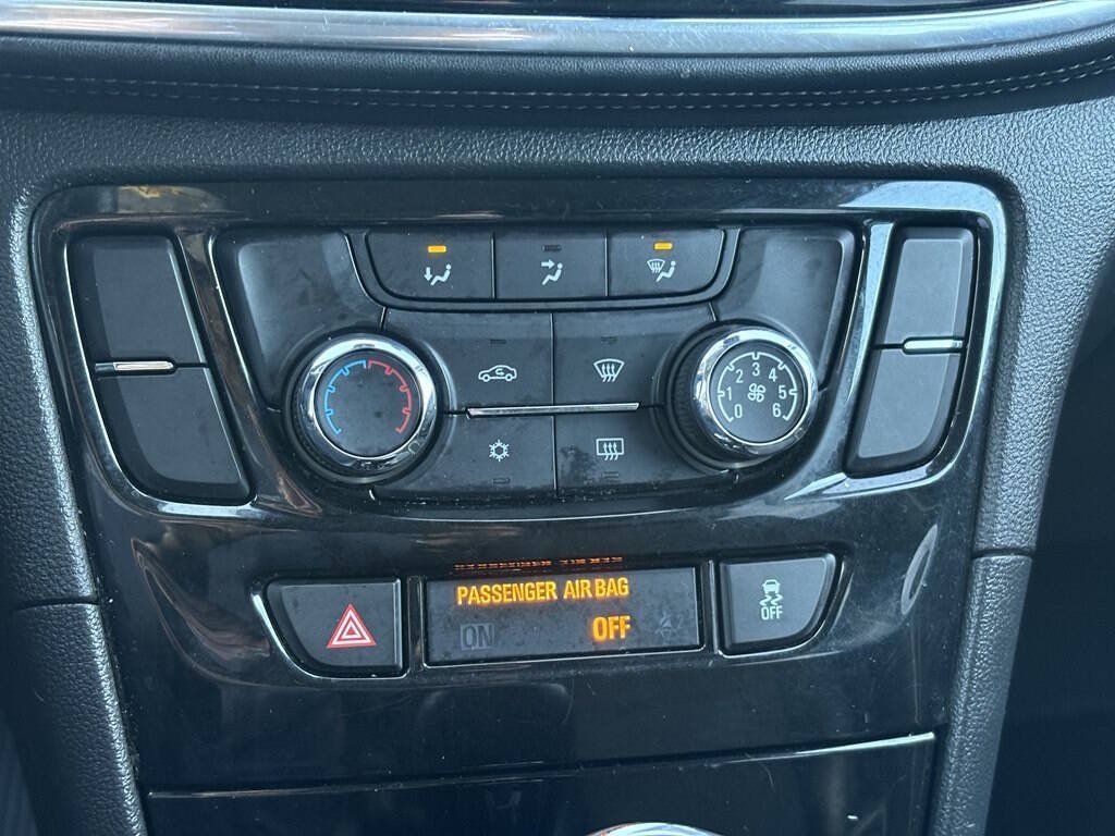 Used 2017 Buick Encore Preferred FWD image 29
