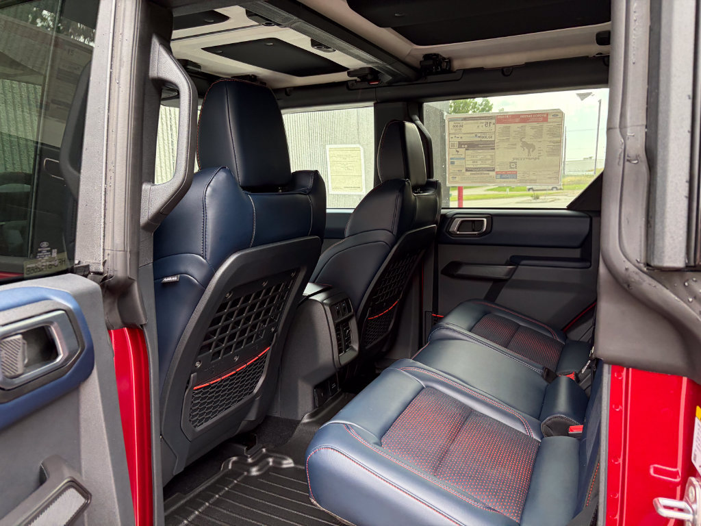 New 2026 Ford Bronco Raptor w/ Interior Carbon Fiber Pack AWD/4WD image 18
