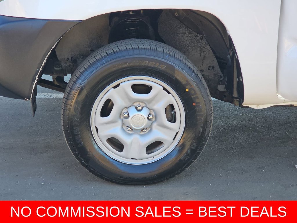 Used 2015 Toyota Tacoma 2WD Access Cab image 34
