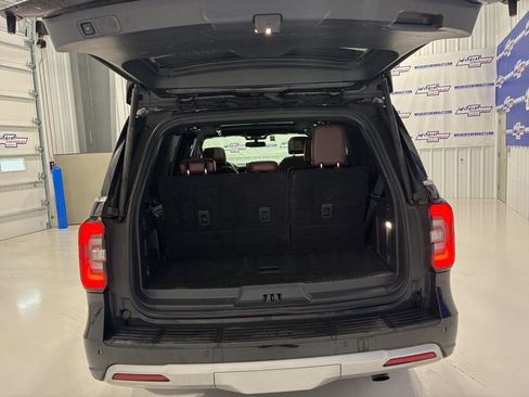 Used 2024 Ford Expedition Limited image 40