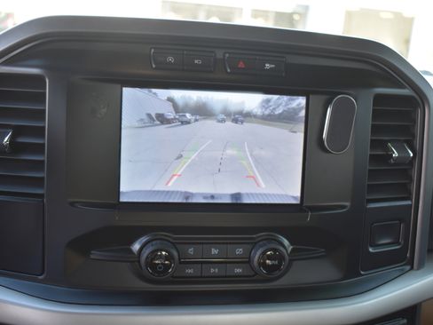 Used 2023 Ford F150 XLT image 19