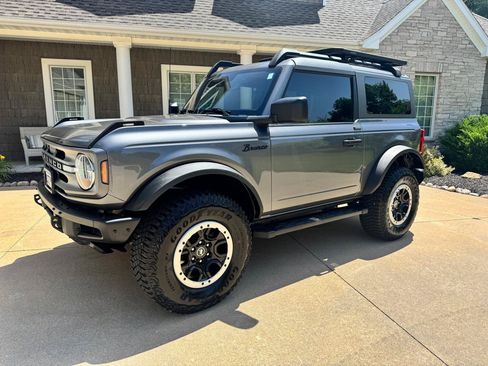 Used 2021 Ford Bronco Big Bend w/ Sasquatch Package AWD/4WD image 2