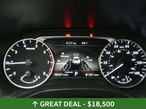 Used 2023 Nissan Rogue S image 27