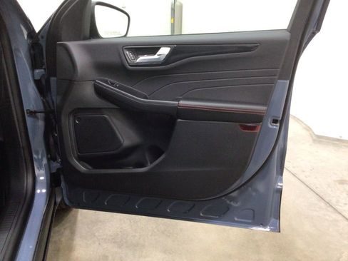 New 2026 Ford Escape ST-Line w/ Tech Pack #1 image 43