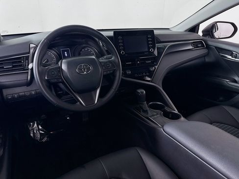 Used 2024 Toyota Camry SE FWD image 18