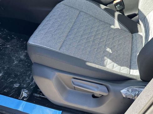 New 2025 Volkswagen Tiguan S AWD/4WD image 16