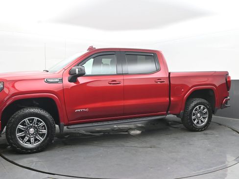 Used 2024 GMC Sierra 1500 AT4 w/ Technology Package image 5