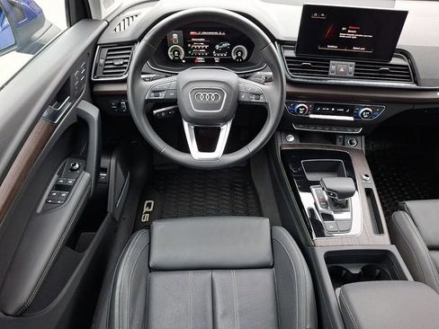 Certified 2023 Audi Q5 e Prestige w/ Prestige Package image 11