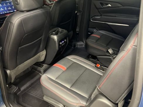 Used 2024 Chevrolet Traverse RS w/ LPO, Floor Liner Package AWD/4WD image 15