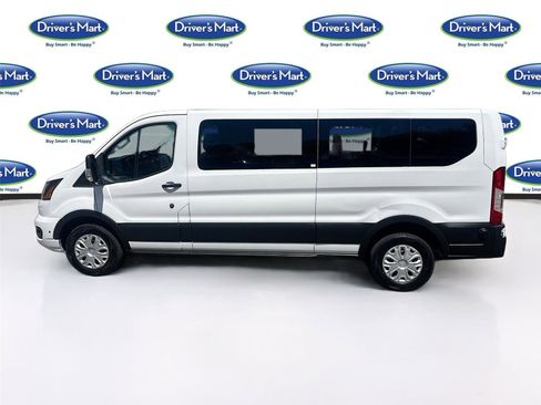 Used 2024 Ford Transit 350 XLT RWD image 4