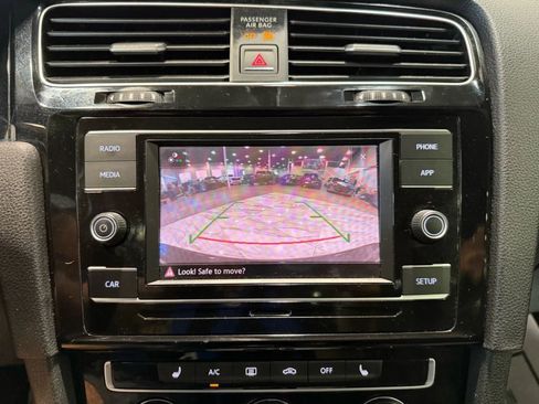 Used 2018 Volkswagen GTI S image 21