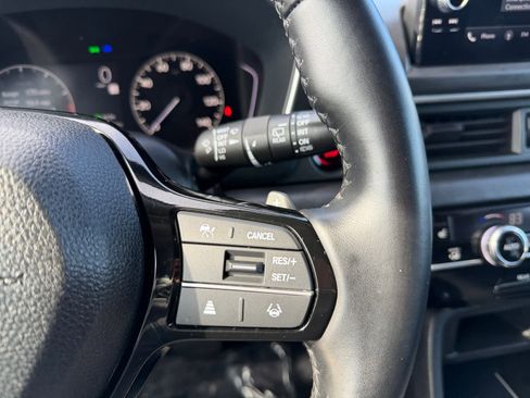 Used 2023 Honda Pilot EX-L image 13