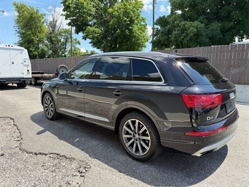 Used 2017 Audi Q7 3.0T Prestige AWD/4WD image 7