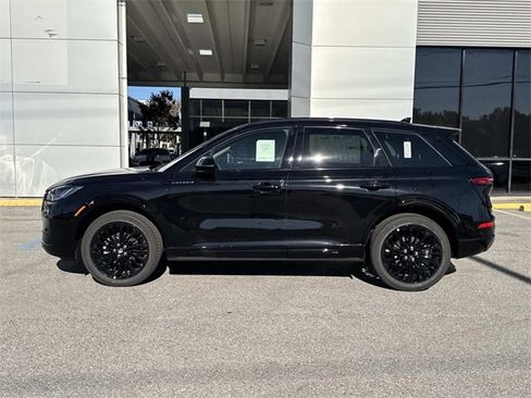 New 2026 Lincoln Corsair Premiere image 6