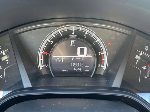 Used 2018 Honda CR-V LX image 15