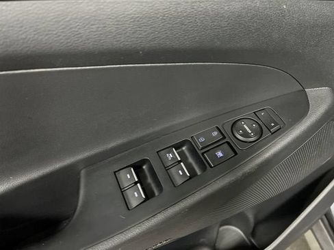 Used 2021 Hyundai Tucson Ultimate w/ Cargo Package FWD image 24