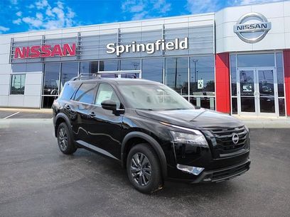 New 2025 Nissan Pathfinder SV w/ Black Appearance Package