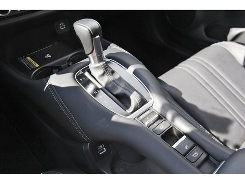 Used 2023 Honda HR-V EX-L image 14