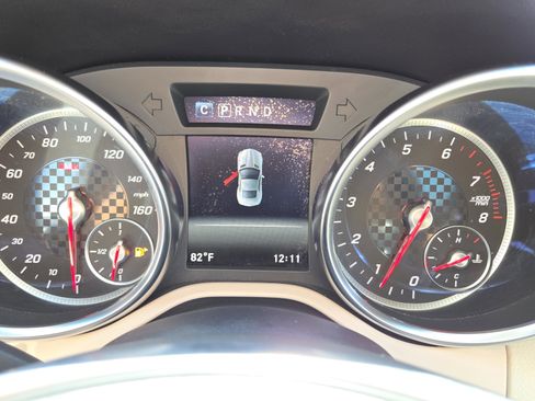 Used 2020 Mercedes-Benz SLC 300 SLC 300 image 24