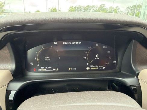 Used 2023 Lincoln Aviator Reserve w/ Equipment Group 201A AWD/4WD image 15