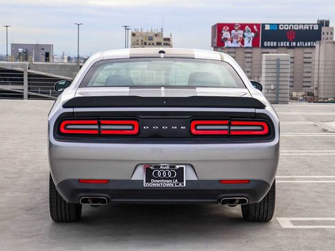 Used 2017 Dodge Challenger SXT w/ Blacktop Package image 5