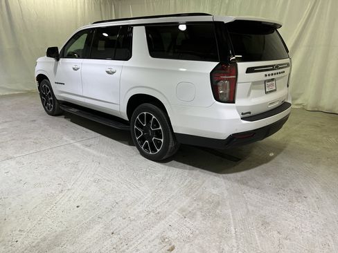 Used 2023 Chevrolet Suburban RST w/ Luxury Package image 8