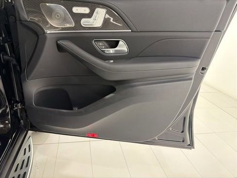 Used 2025 Mercedes-Benz GLE 53 AMG 4MATIC Coupe image 18