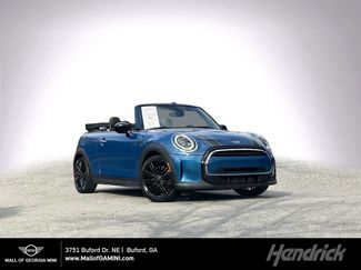 Used 2022 MINI Cooper Cooper video 1