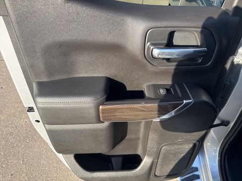 Used 2020 Chevrolet Silverado 1500 LT w/ All-Star Edition image 29