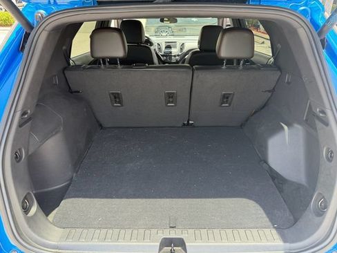 Used 2024 Chevrolet Equinox RS FWD image 9