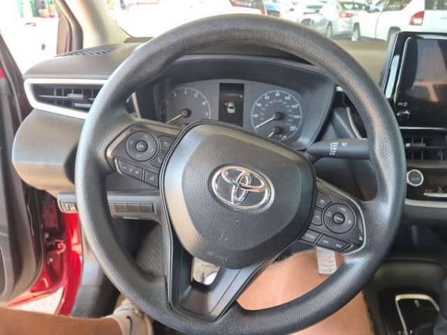 Used 2025 Toyota Corolla LE FWD image 8