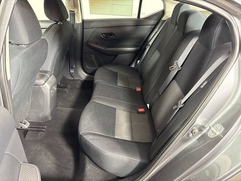 Used 2024 Nissan Sentra SV FWD image 28