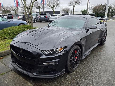 Used 2021 Ford Mustang Shelby GT500 w/ Technology Package image 1
