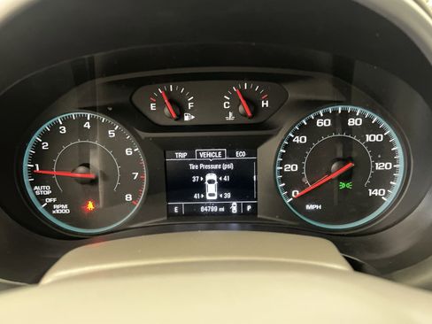 Used 2022 Chevrolet Malibu LT FWD image 16