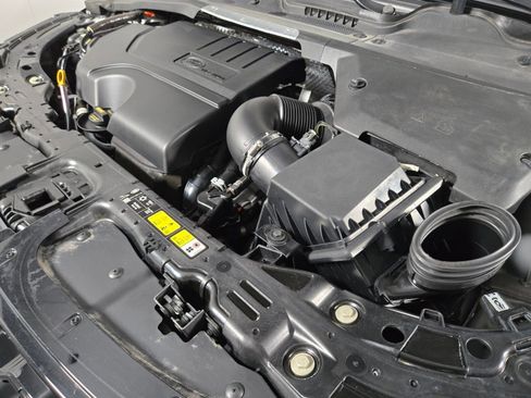 Used 2023 Land Rover Range Rover Evoque R-Dynamic SE AWD/4WD image 20