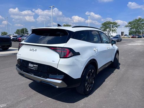 Certified 2026 Kia Sportage SX Prestige AWD/4WD image 4