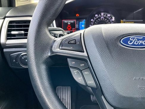 Used 2019 Ford Fusion SE image 10