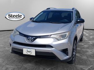 Used 2016 Toyota RAV4 LE FWD video 1