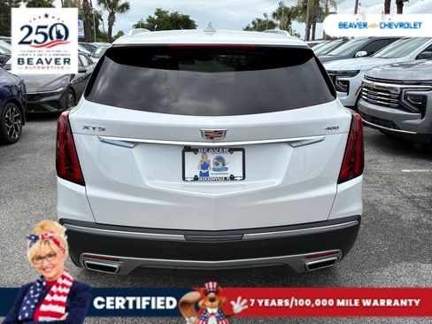 Used 2025 Cadillac XT5 Premium Luxury FWD image 6
