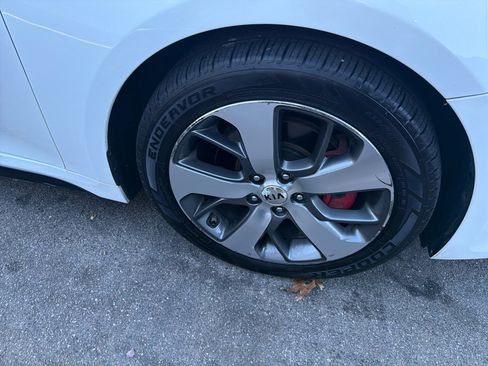 Used 2016 Kia Optima SX w/ Launch Edition Package image 4