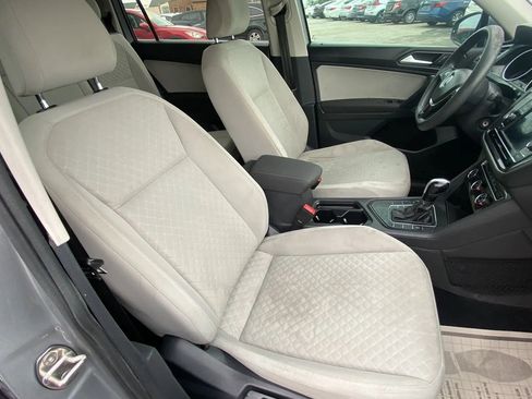 Used 2019 Volkswagen Tiguan S FWD image 15
