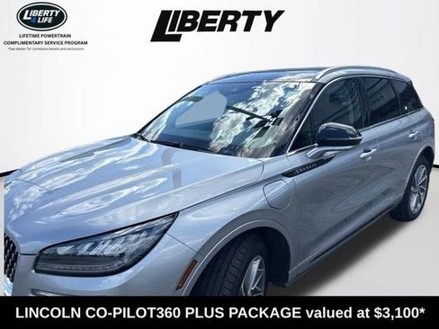 Used 2021 Lincoln Corsair Grand Touring AWD/4WD image 2