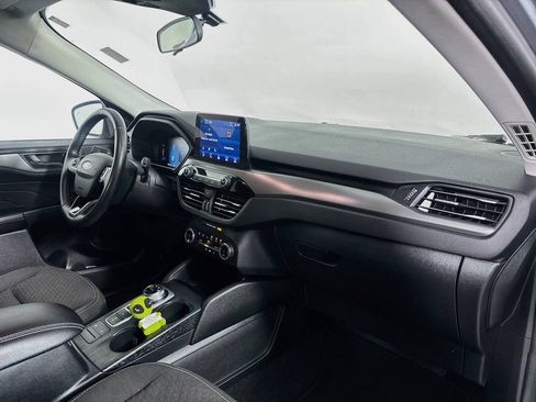 Used 2023 Ford Escape Active AWD/4WD image 28