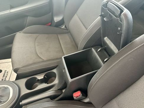 Certified 2023 Kia Forte LXS w/ LXS Technology Package FWD image 23